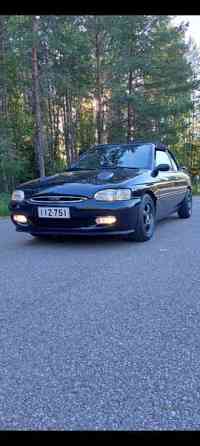 Ford Escort Sarov