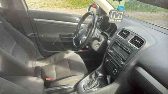 Volkswagen Golf Вантаа