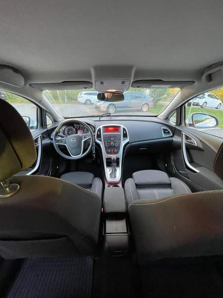 Opel Astra Vantaa – foto 8