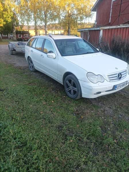 Mercedes-Benz C Maaninka - valokuva 3