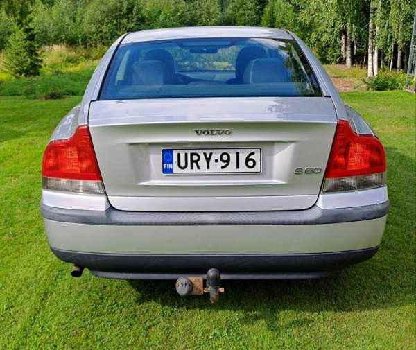 Volvo S60 Luga - photo 2
