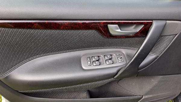 Volvo S60 Luga - photo 8