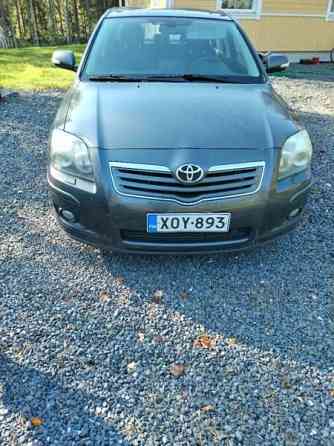 Toyota Avensis Оулу