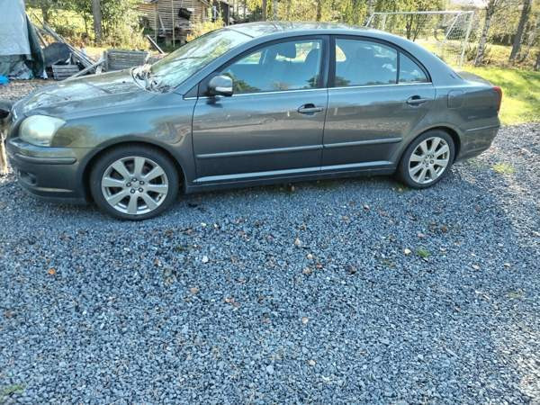 Toyota Avensis Oulu - photo 1