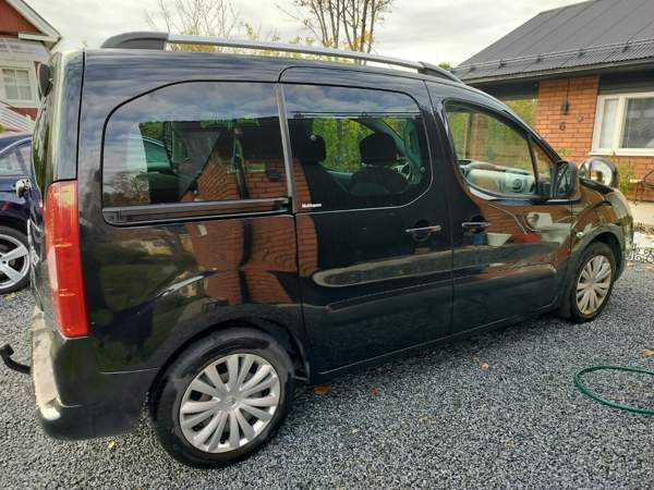 Citroen Berlingo Тампере - изображение 6