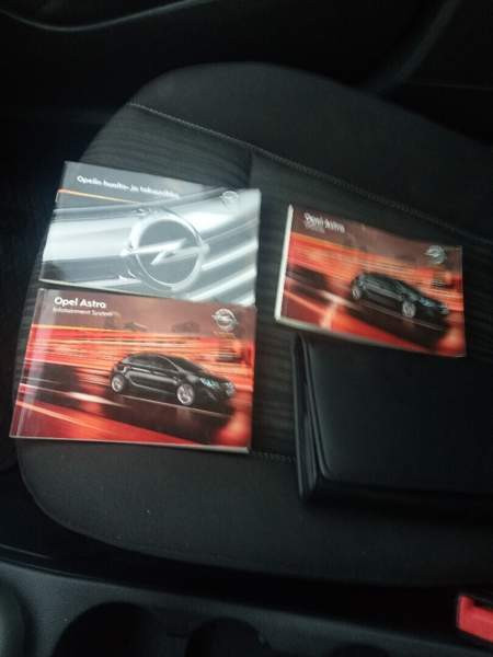 Opel Astra Vihti - valokuva 7