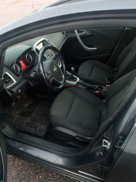 Opel Astra Vihti - valokuva 6