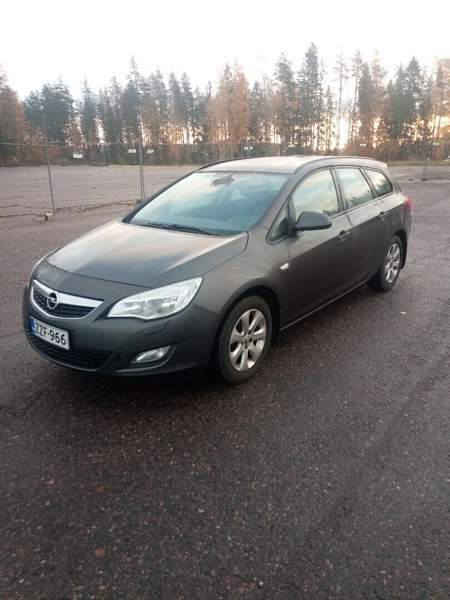 Opel Astra Vihti - valokuva 1