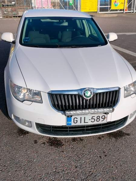 Skoda Superb Joroinen - photo 3
