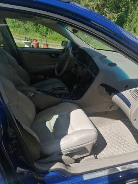 Volvo V70 Sysmä – foto 8