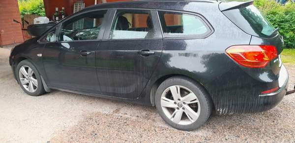 Opel Astra Uurainen - valokuva 3