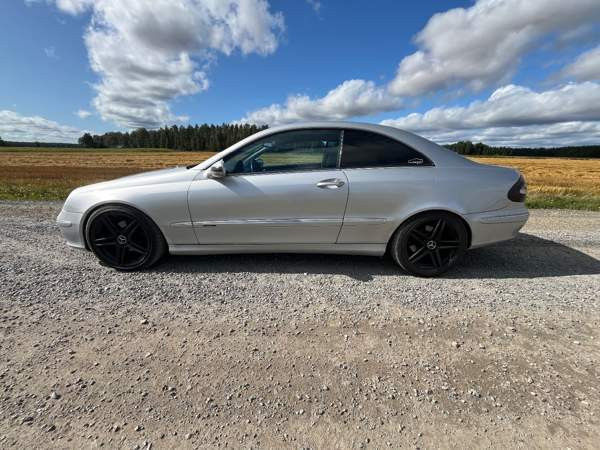 Mercedes-Benz CLK Kauhava - изображение 6