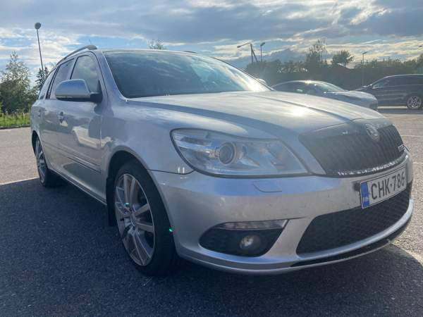 Skoda Octavia Vantaa - photo 7