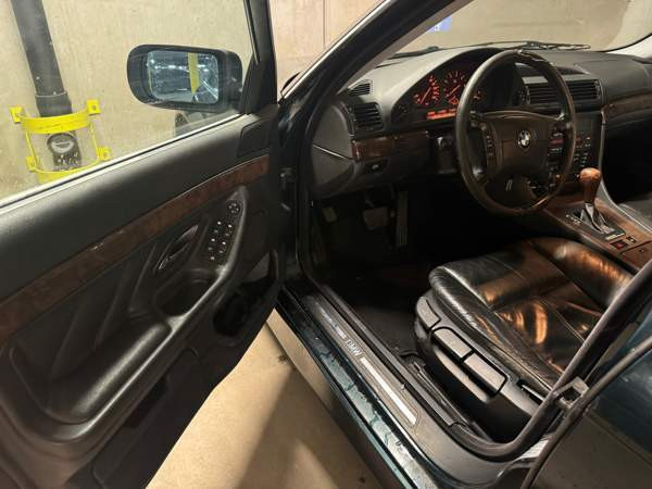 BMW 728 Vantaa - valokuva 7