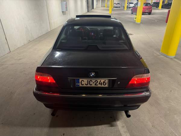 BMW 728 Vantaa - valokuva 3