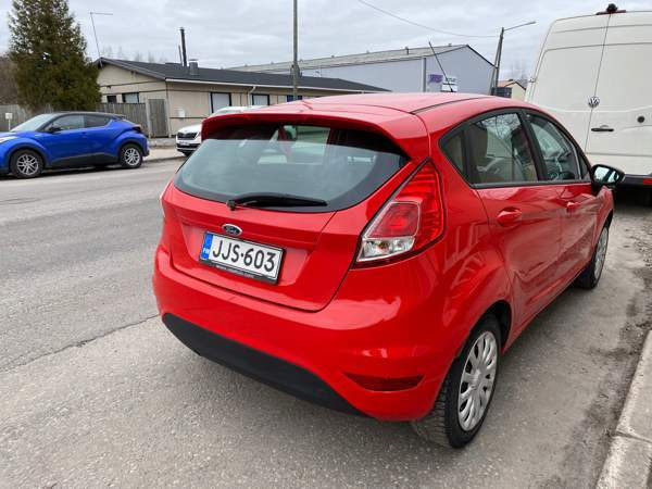 Ford Fiesta Турткуль - изображение 3