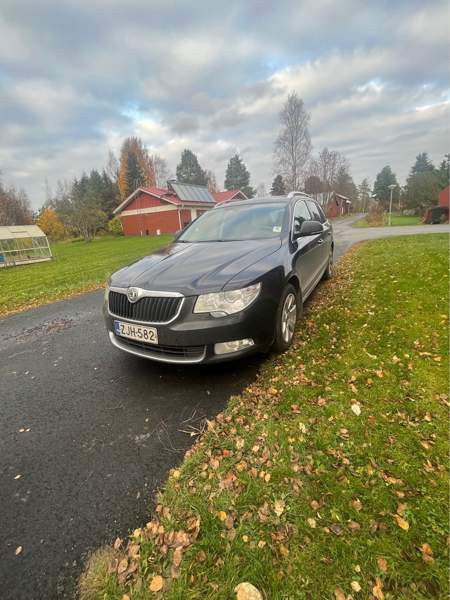 Skoda Superb Laihia - valokuva 3