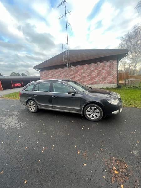 Skoda Superb Laihia - valokuva 2