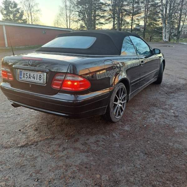 Mercedes-Benz CLK Rovaniemi - valokuva 3