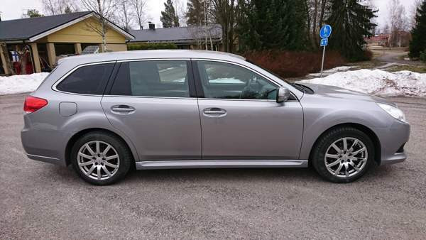 Subaru Legacy Tuusula – foto 4