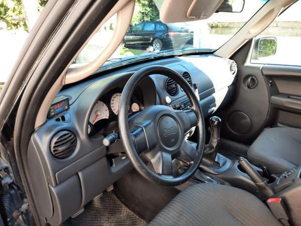 Jeep Cherokee Oulu - valokuva 6