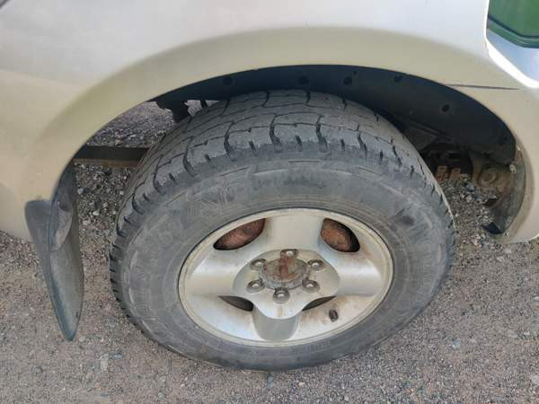 Nissan King Cab Куопио - изображение 6