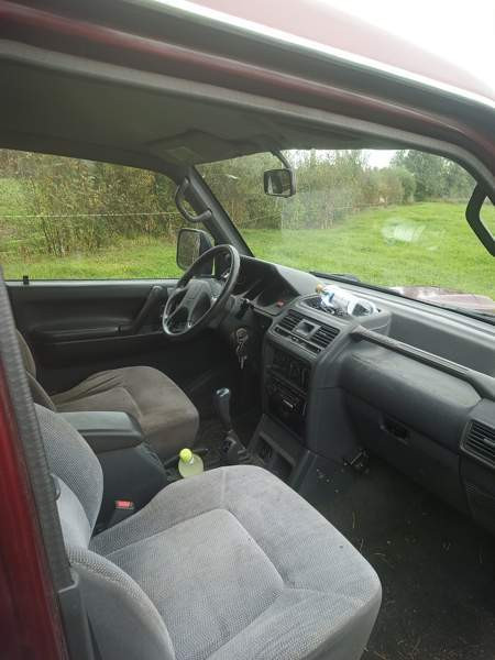Mitsubishi Pajero Kurikka - valokuva 2