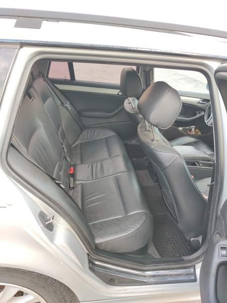 BMW 330 Oulu - valokuva 7