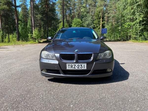 BMW 320 Joensuu - valokuva 7