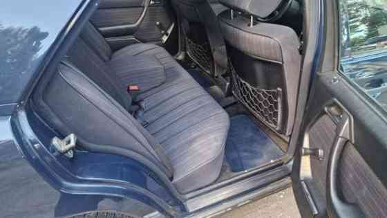 Mercedes-Benz E Миккели