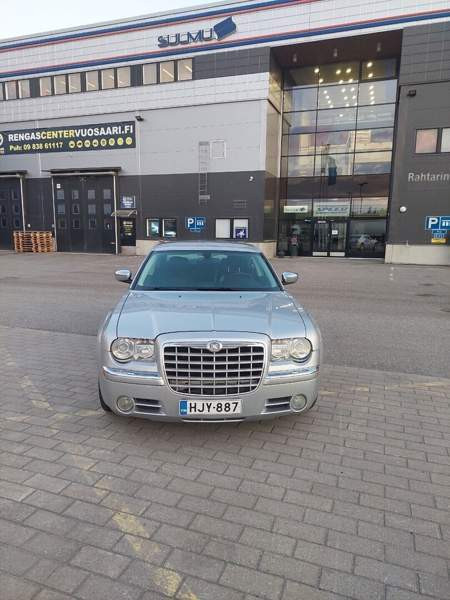 Chrysler 300C Vantaa - valokuva 8