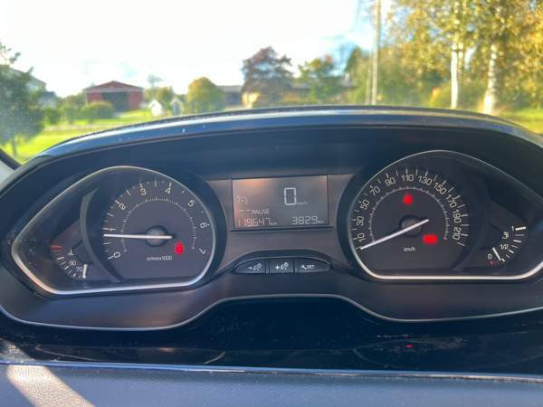 Peugeot 208 Kannus - valokuva 8