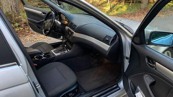 BMW 330 Raisio - valokuva 7