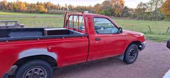 Nissan Pickup Vysotsk