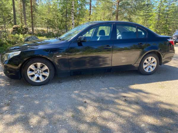 BMW 523 Sysmä - valokuva 3
