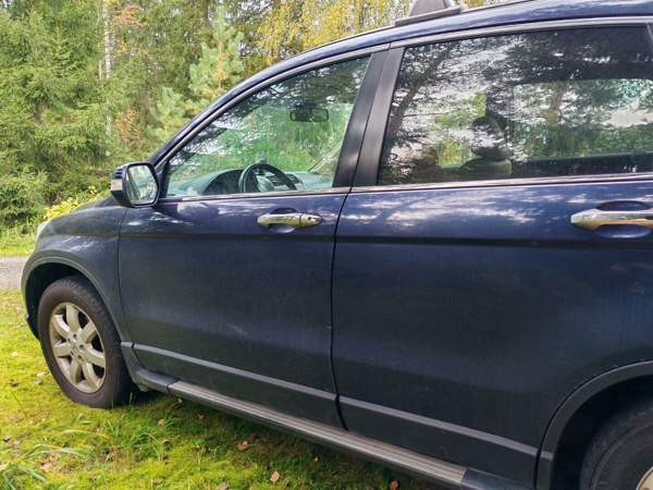 Honda CR-V Sarov - valokuva 2