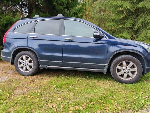 Honda CR-V Sarov - valokuva 3