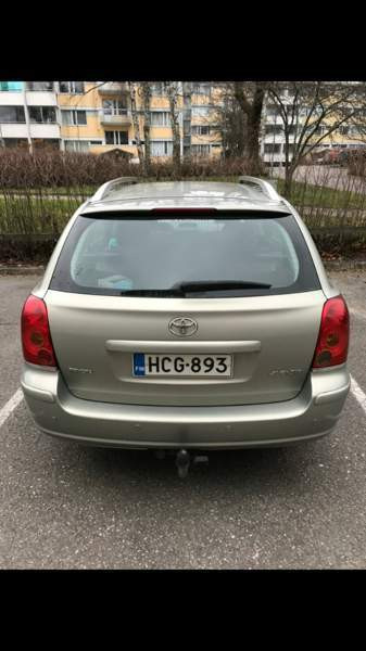 Toyota Avensis Helsinki - valokuva 1