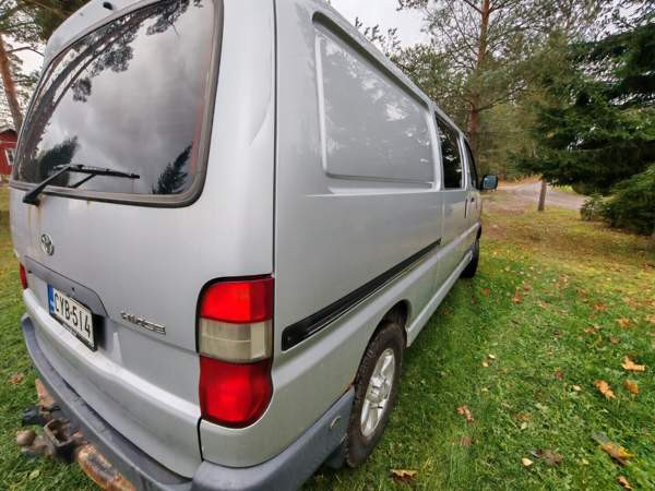Toyota Hiace Porvoo - valokuva 8