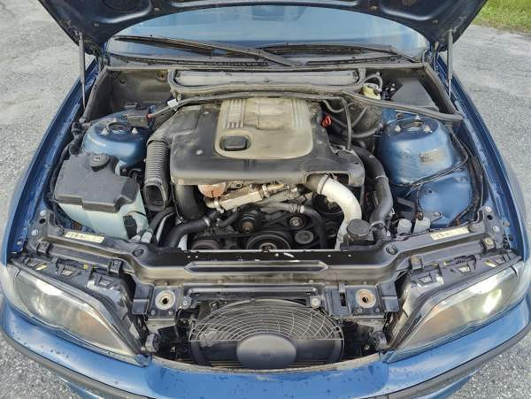 BMW 320 Kuusamo - valokuva 7