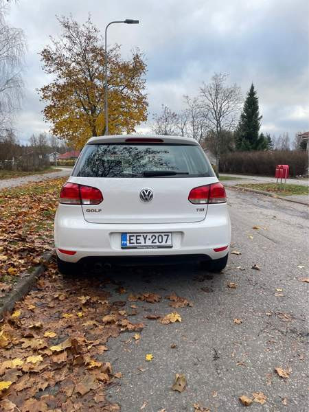 Volkswagen Golf Vantaa - valokuva 5