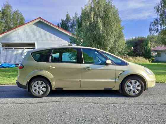 Ford S-MAX Turtkul