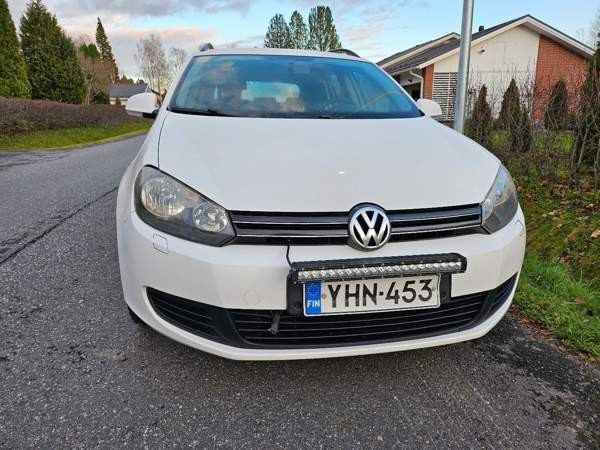 Volkswagen Golf Yloejaervi – foto 1