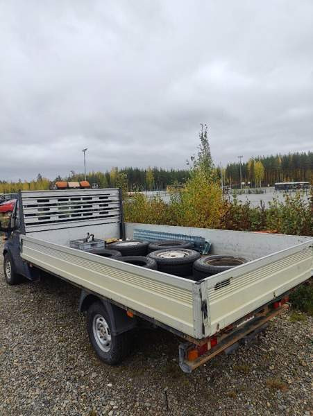 Ford Transit Liperi - valokuva 2