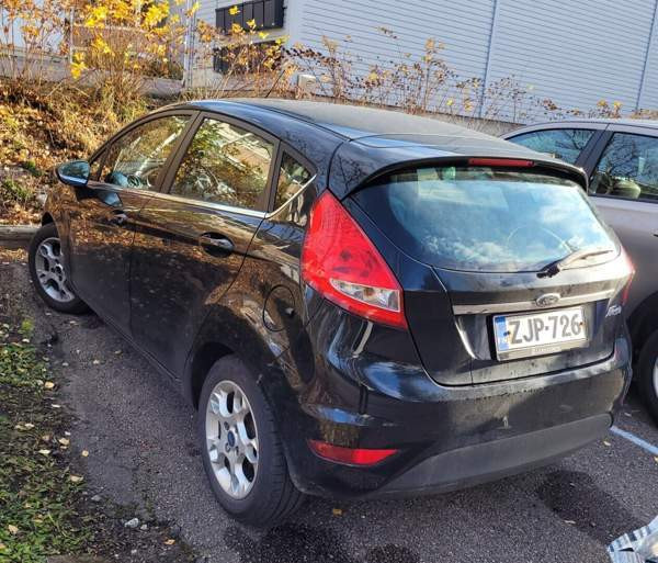 Ford Fiesta Porvoo - valokuva 1