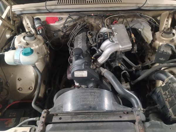 Volvo 740 Каяни - изображение 2