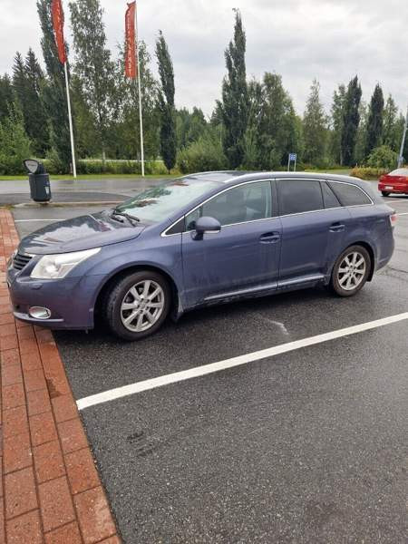 Toyota Avensis Seinäjoki - valokuva 4