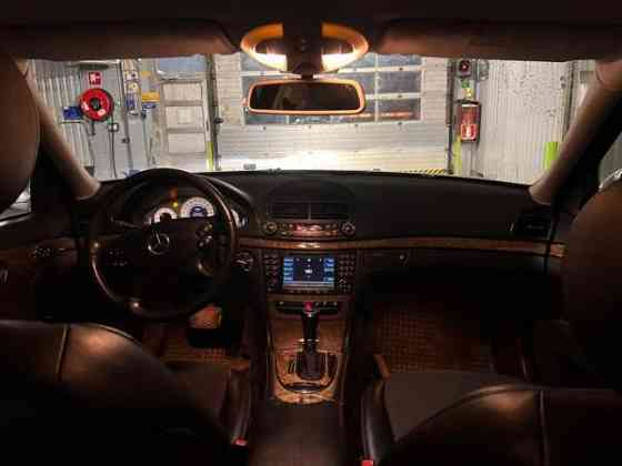 Mercedes-Benz 320 Nokia