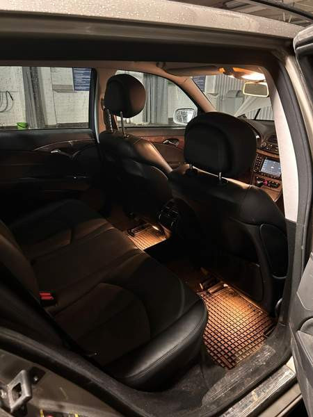 Mercedes-Benz 320 Nokia - valokuva 8