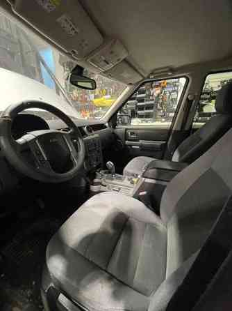 Land Rover Discovery Siuntio